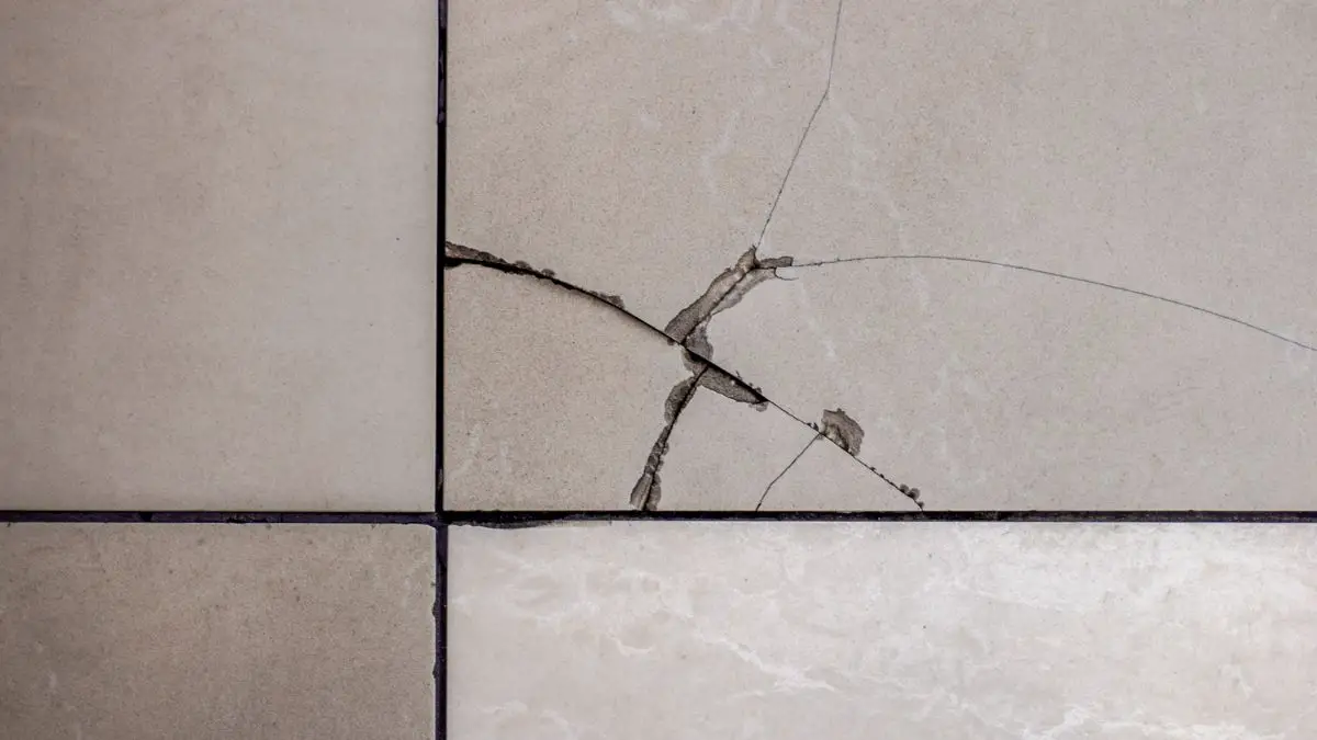 Are crack tiles a sign of foundation problems featured