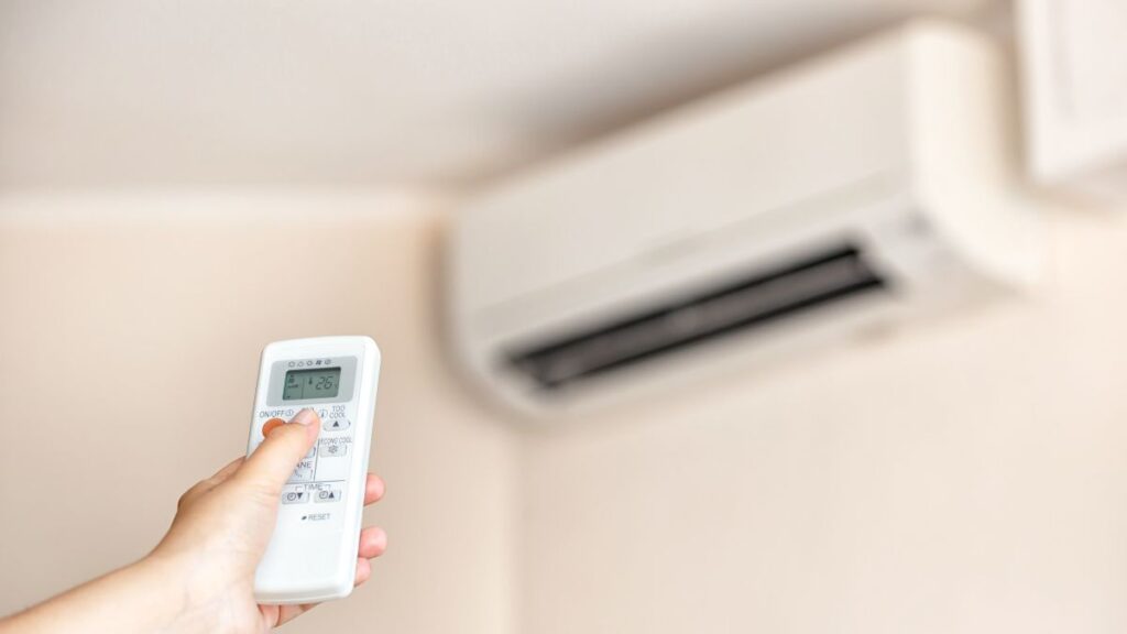 how many amps do air conditioners use