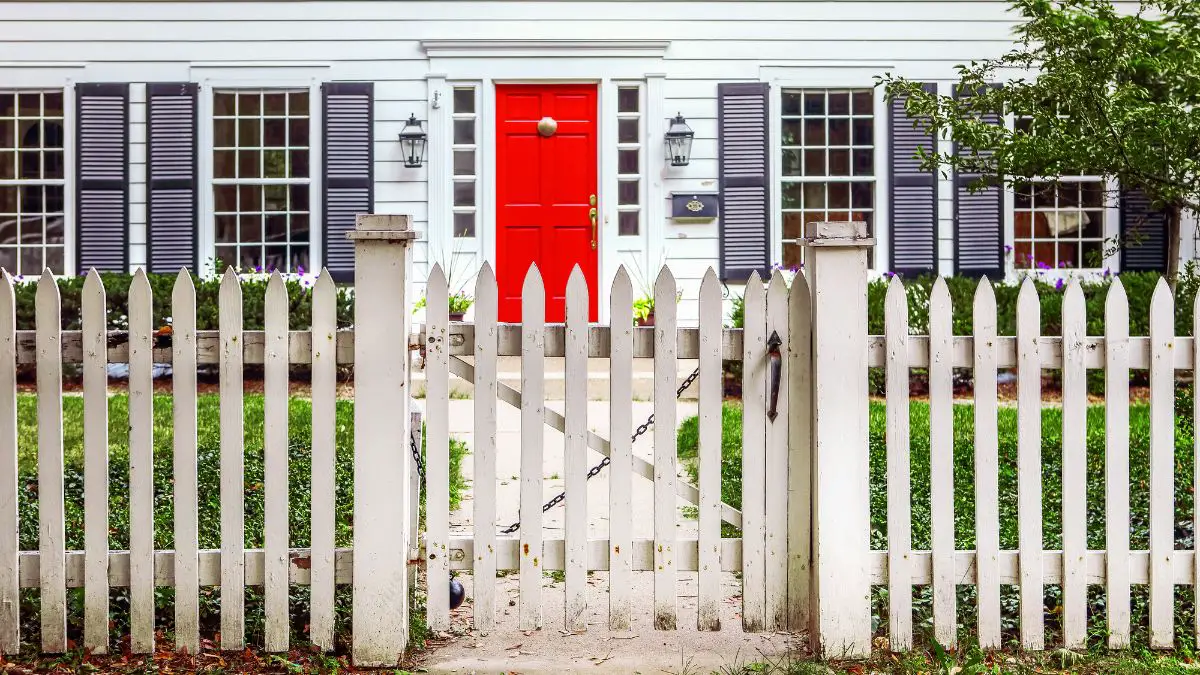 how to fix a fence gate sagging
